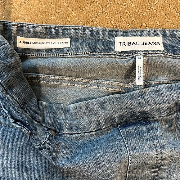 Tribal Audrey midrise straight capri - Picture 3 of 5